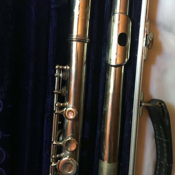 SOLD -- Flute- metal instrument--Armstrong brand - Picture 7 of 9